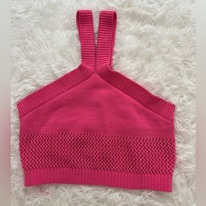 Very fun Zara top!!! Size small! And worn once!!